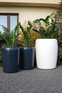 planters to garden in different sizes